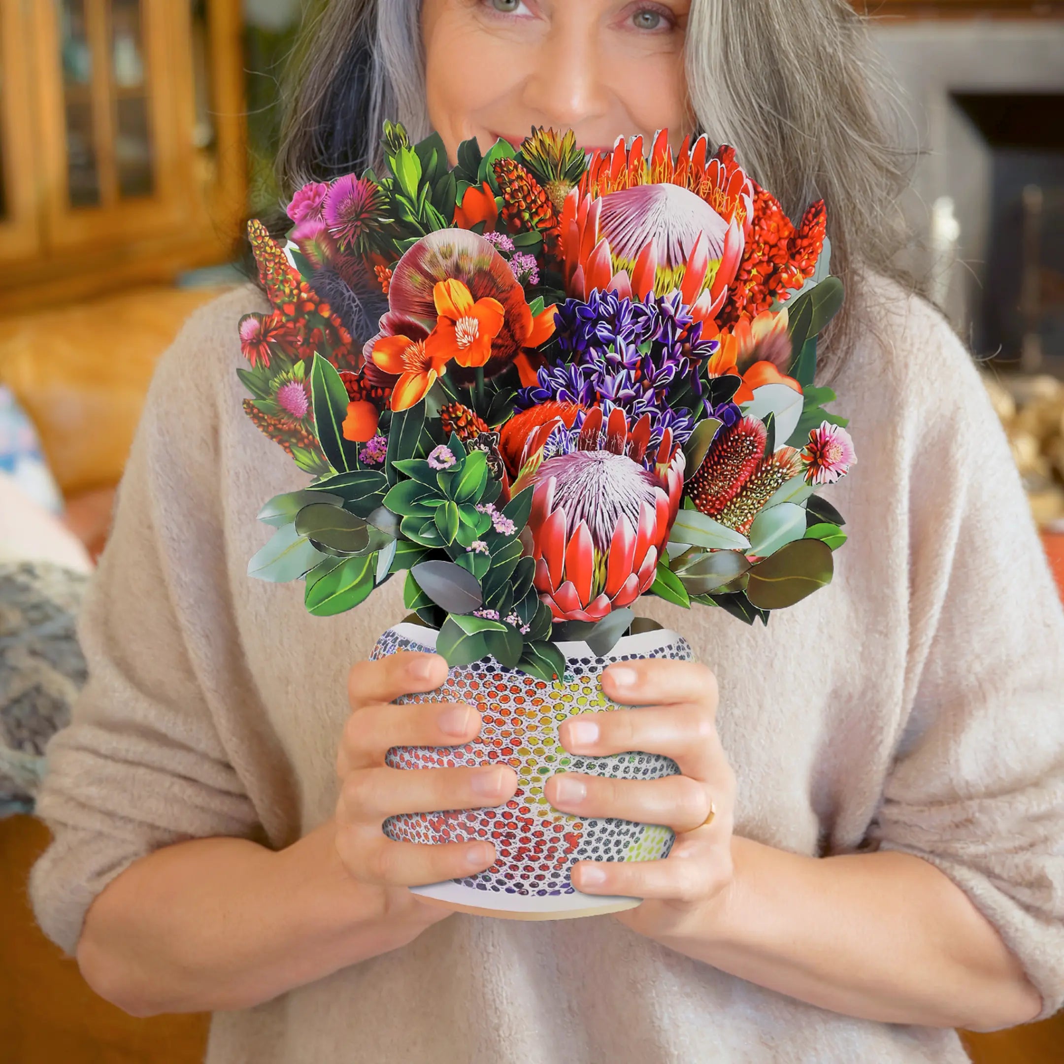 Kakadu-Embrace-PetalPal